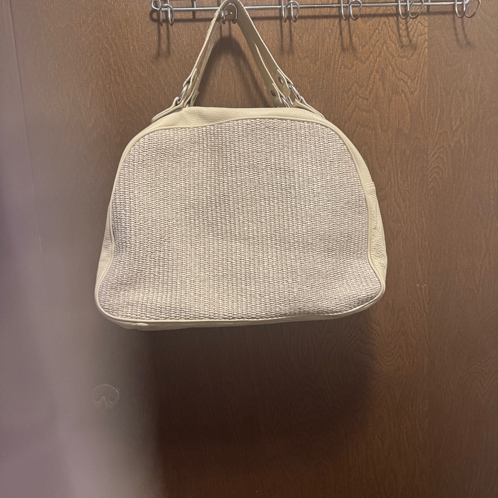 Pulicati Elegant Beige Shoulder Bag